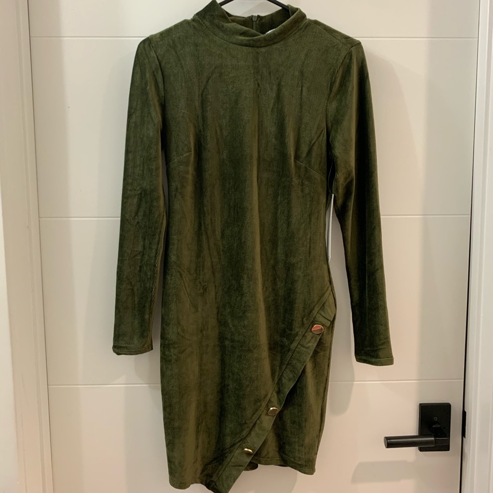 Olive green dress🍂